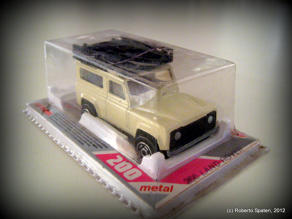 Majorette Land Rover Defender (n.266)
